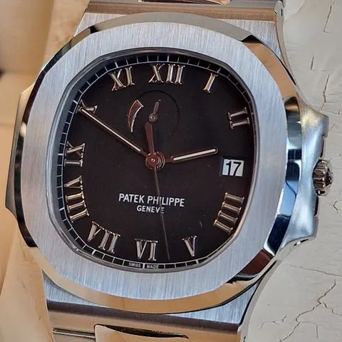 Patek Philippe Nautilus 3710/1A-001 42mm Stainless steel Black