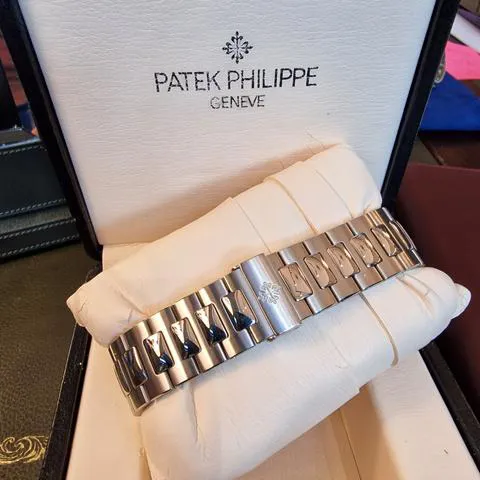 Patek Philippe Nautilus 3710/1A-001 42mm Stainless steel Black 8