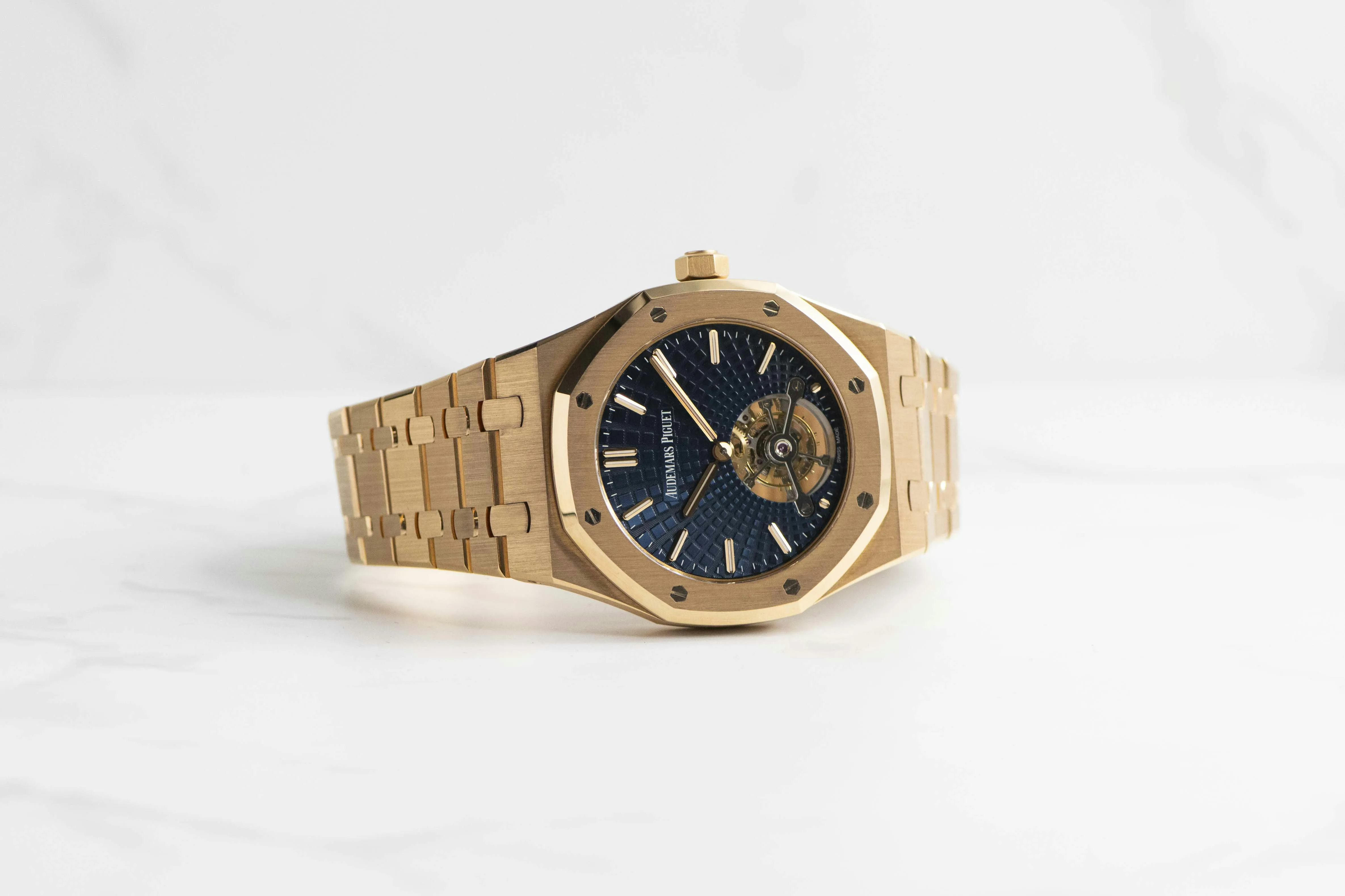 Audemars Piguet Royal Oak Tourbillon 26522OR.OO.1220OR.01 41mm Rose gold Blue