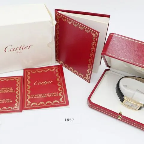 Cartier Tank Américaine 1710 34mm Yellow gold Champagne