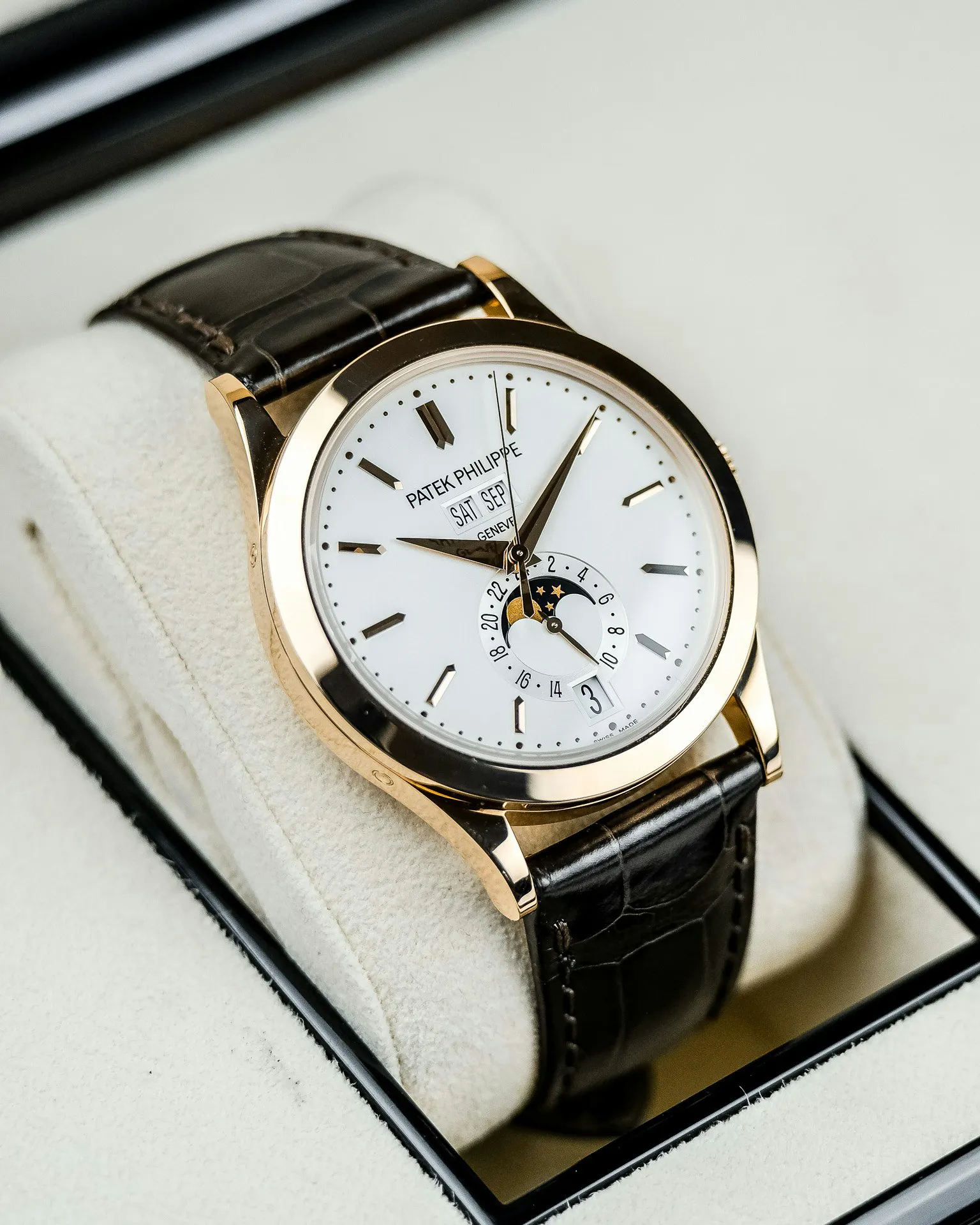 Patek Philippe Annual Calendar 5396R 38.5mm Rose gold Silver 6