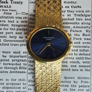 Patek Philippe Golden Ellipse 3349 1 Yellow gold Blue