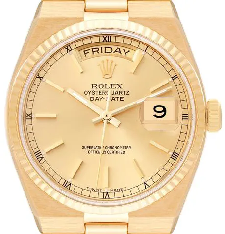 Rolex Day-Date Oysterquartz 19018 36mm Yellow gold Champagne