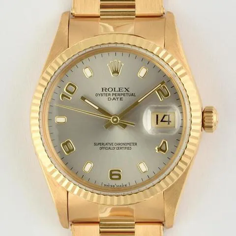 Rolex Oyster Perpetual Date 15038 34mm Yellow gold