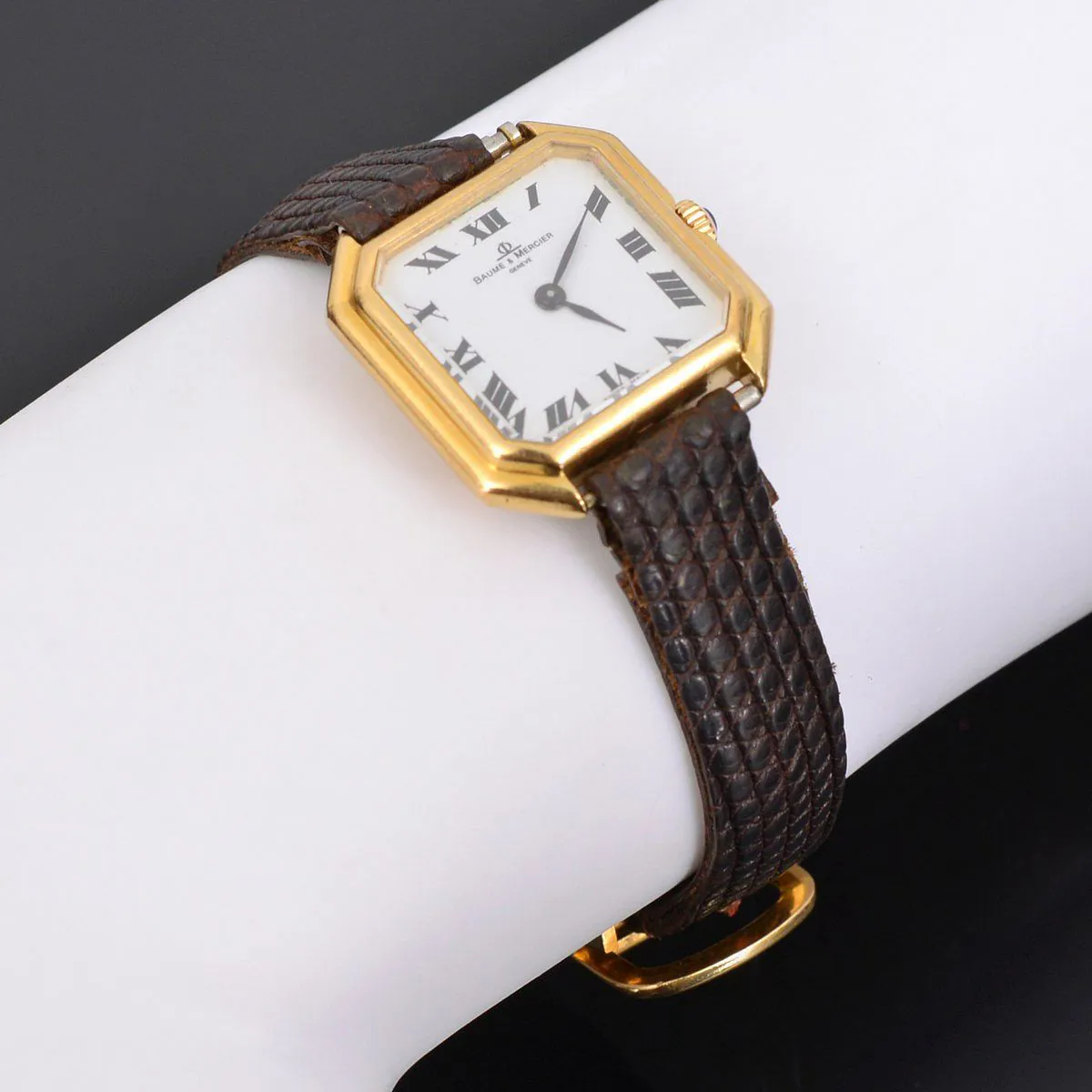 Baume & Mercier 18k yellow gold