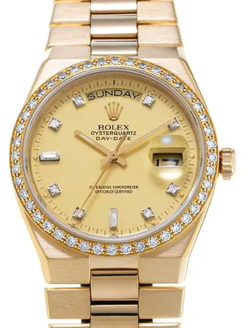 Rolex Day-Date Oysterquartz 19048A 36mm Yellow gold Champagne