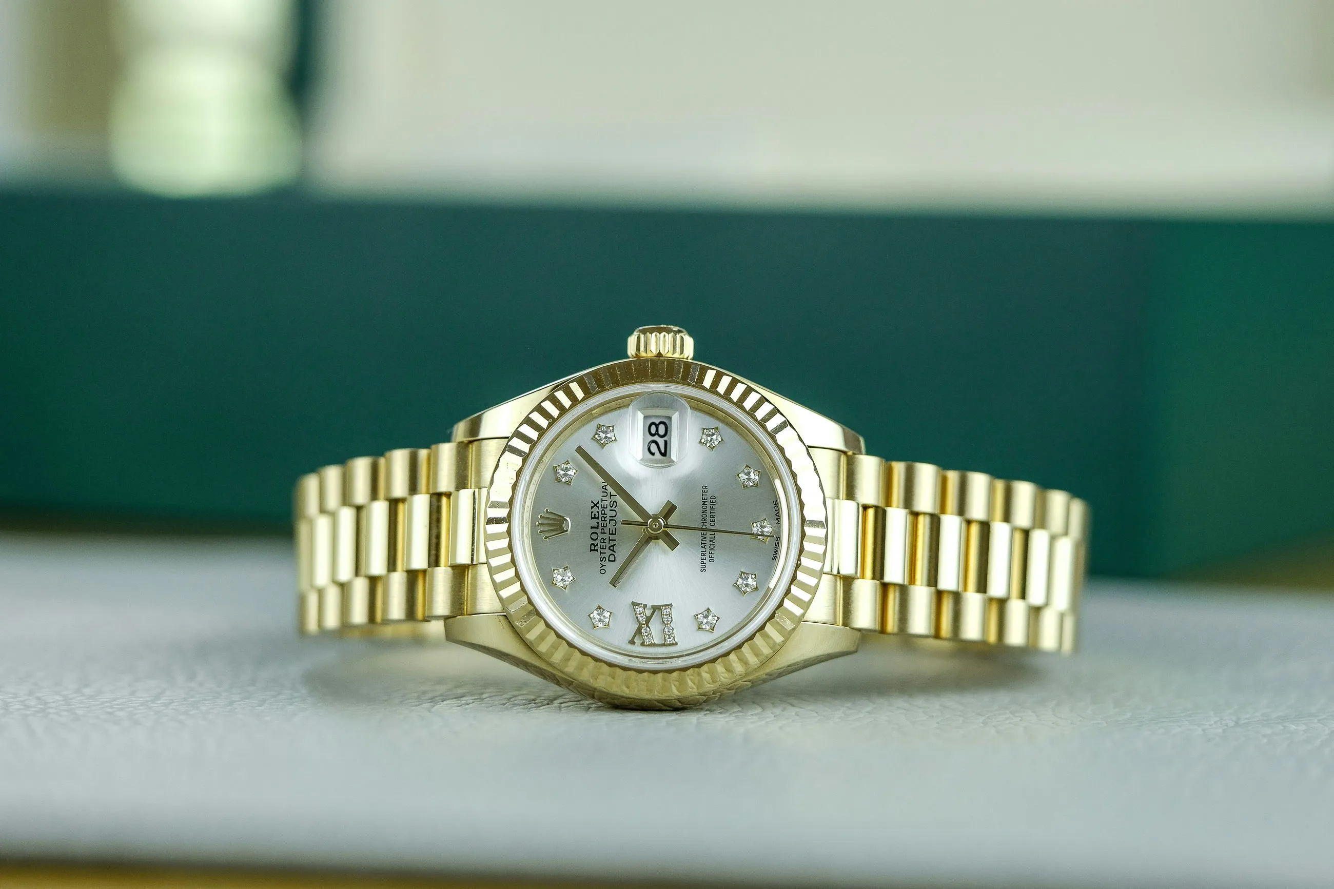 Rolex Lady-Datejust 279178 28mm Yellow gold Silver with diamond