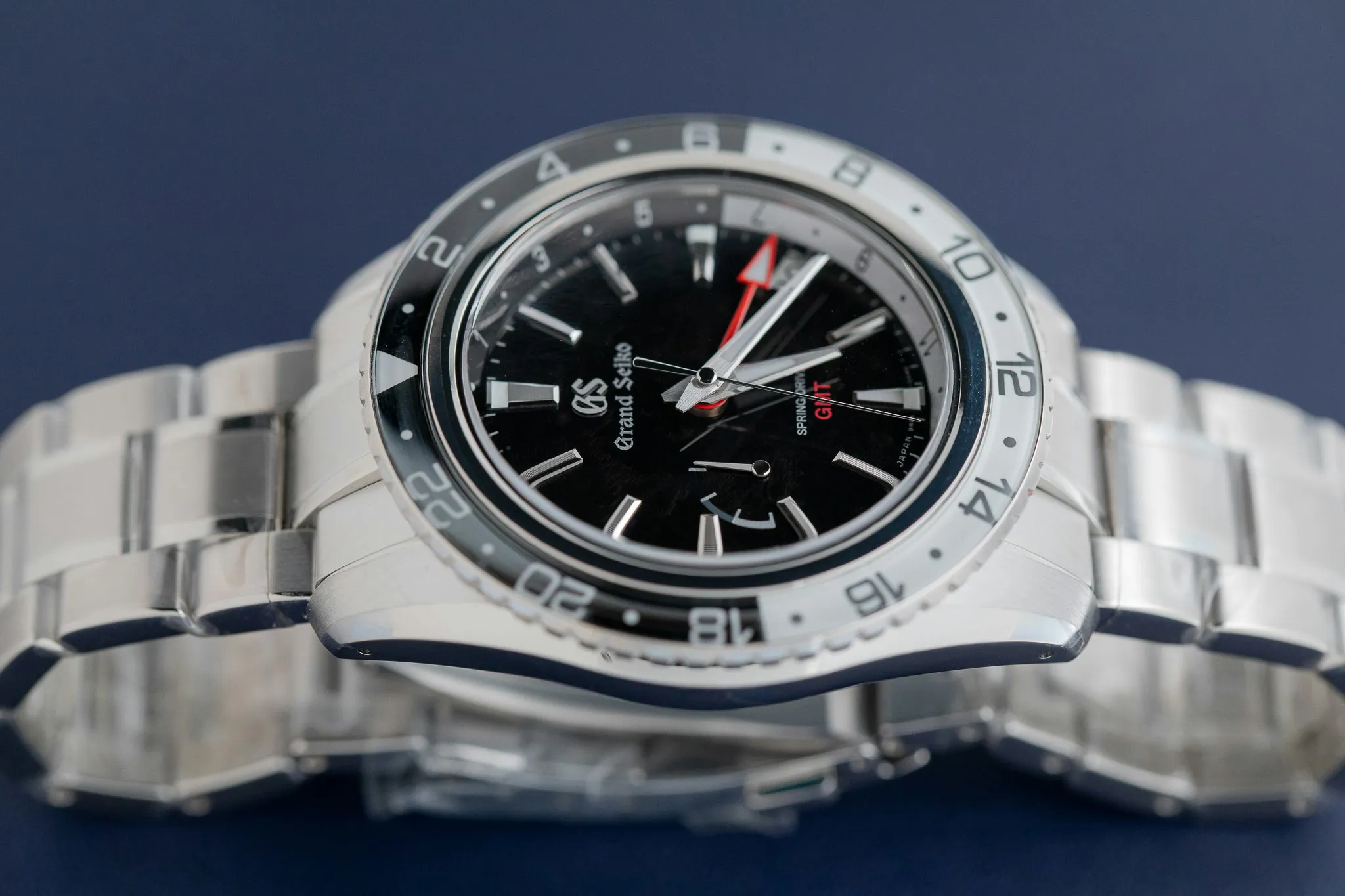 Grand Seiko Spring-Drive GMT SBGE277G 44mm Stainless steel Black 4