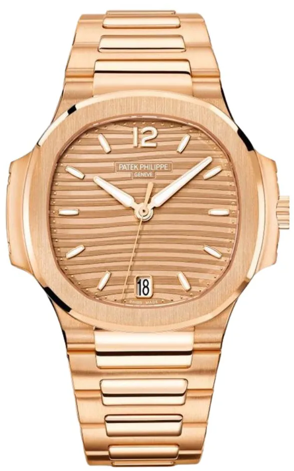 Patek Philippe Nautilus 7118/1R-010 35mm Rose gold Brown