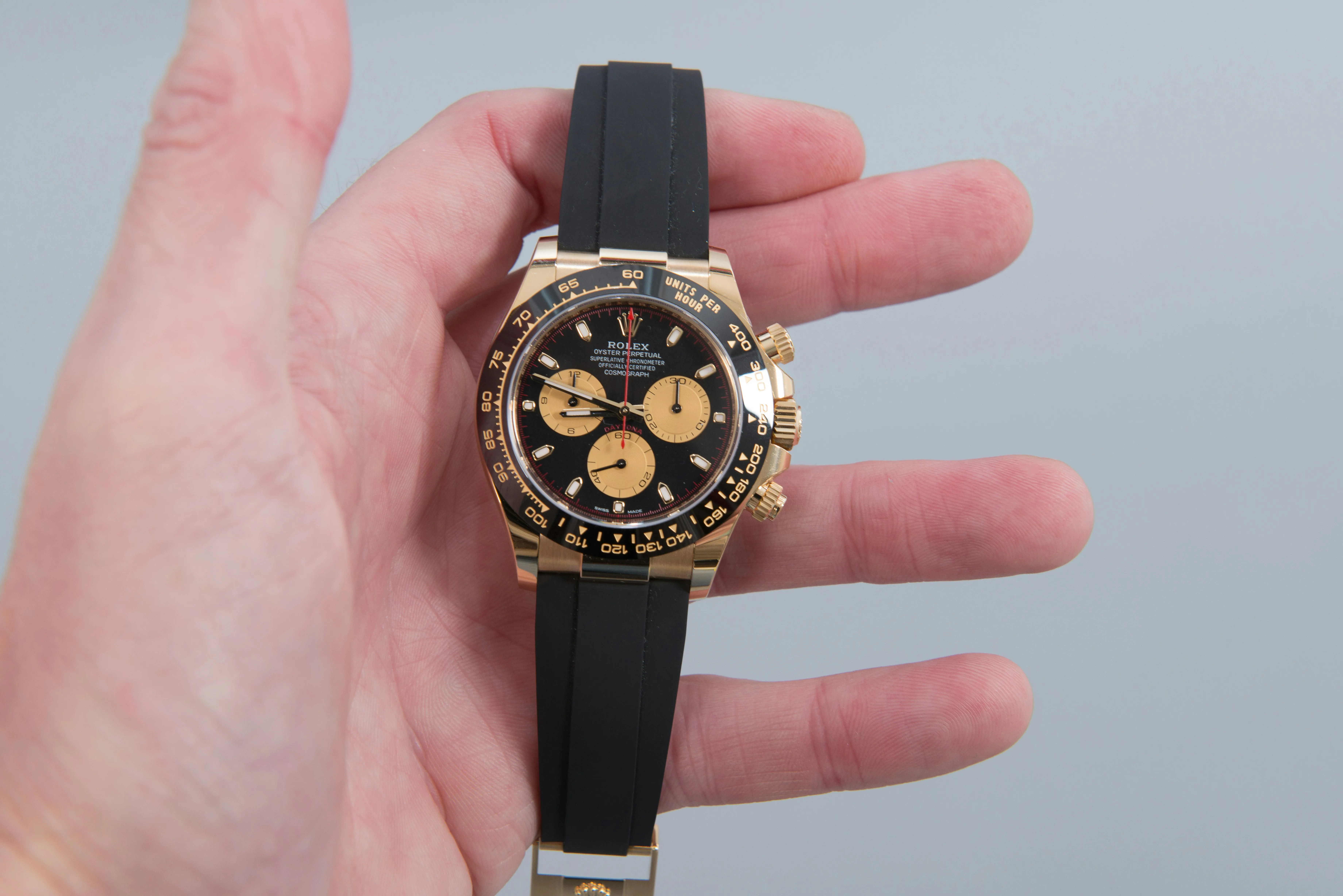 Rolex Daytona 116518LN 40mm Yellow gold Black 16