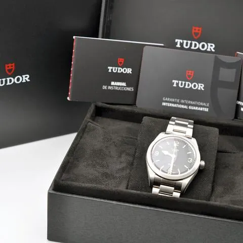 Tudor Ranger M79950-0001 39mm Stainless steel Black 10