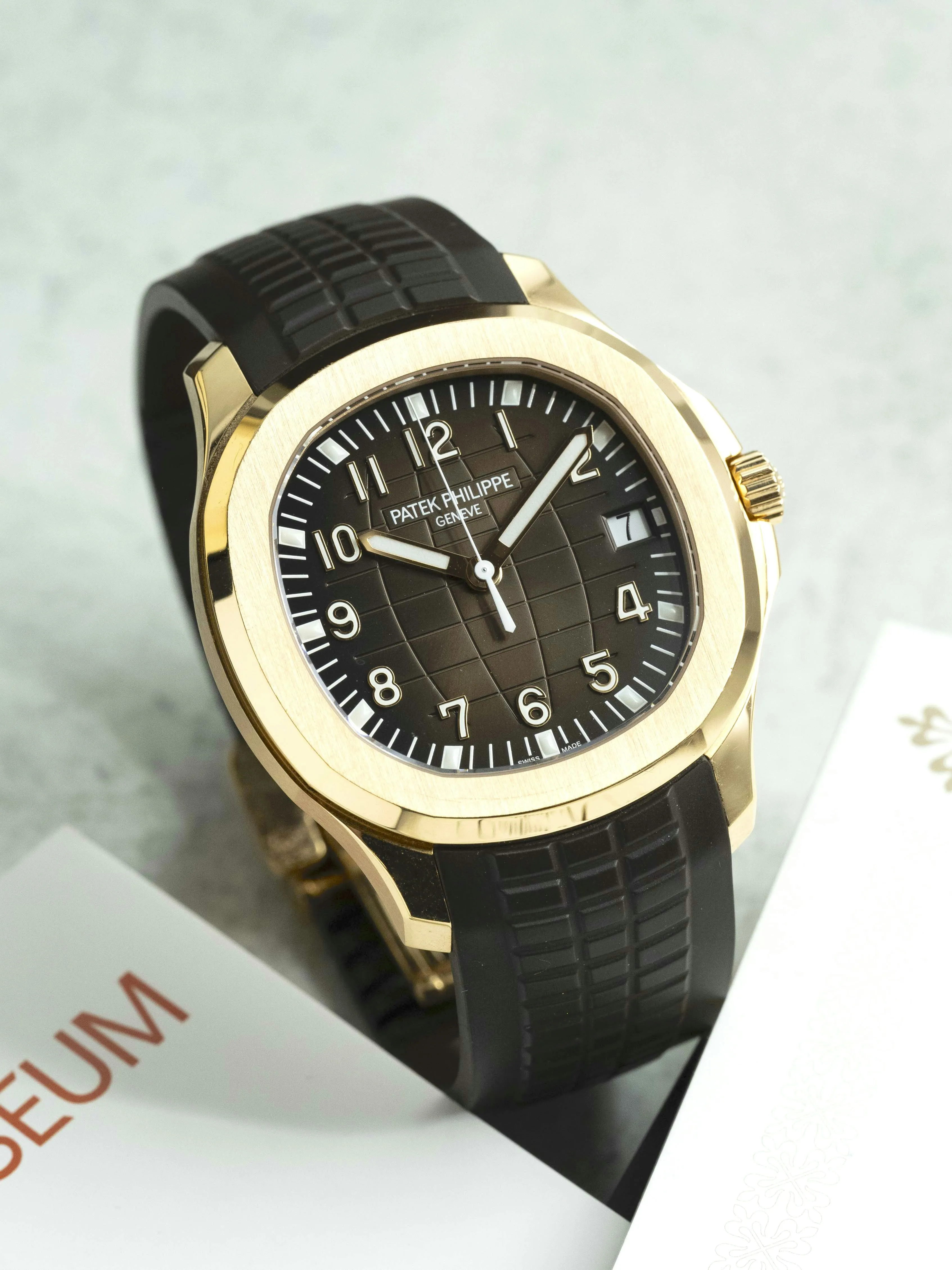 Patek Philippe Aquanaut 5167R 40.8mm Rose gold Brown 3