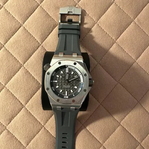 Audemars Piguet Royal Oak Offshore Diver 15720ST.OO.A009CA.01 42mm Stainless steel Gray 7