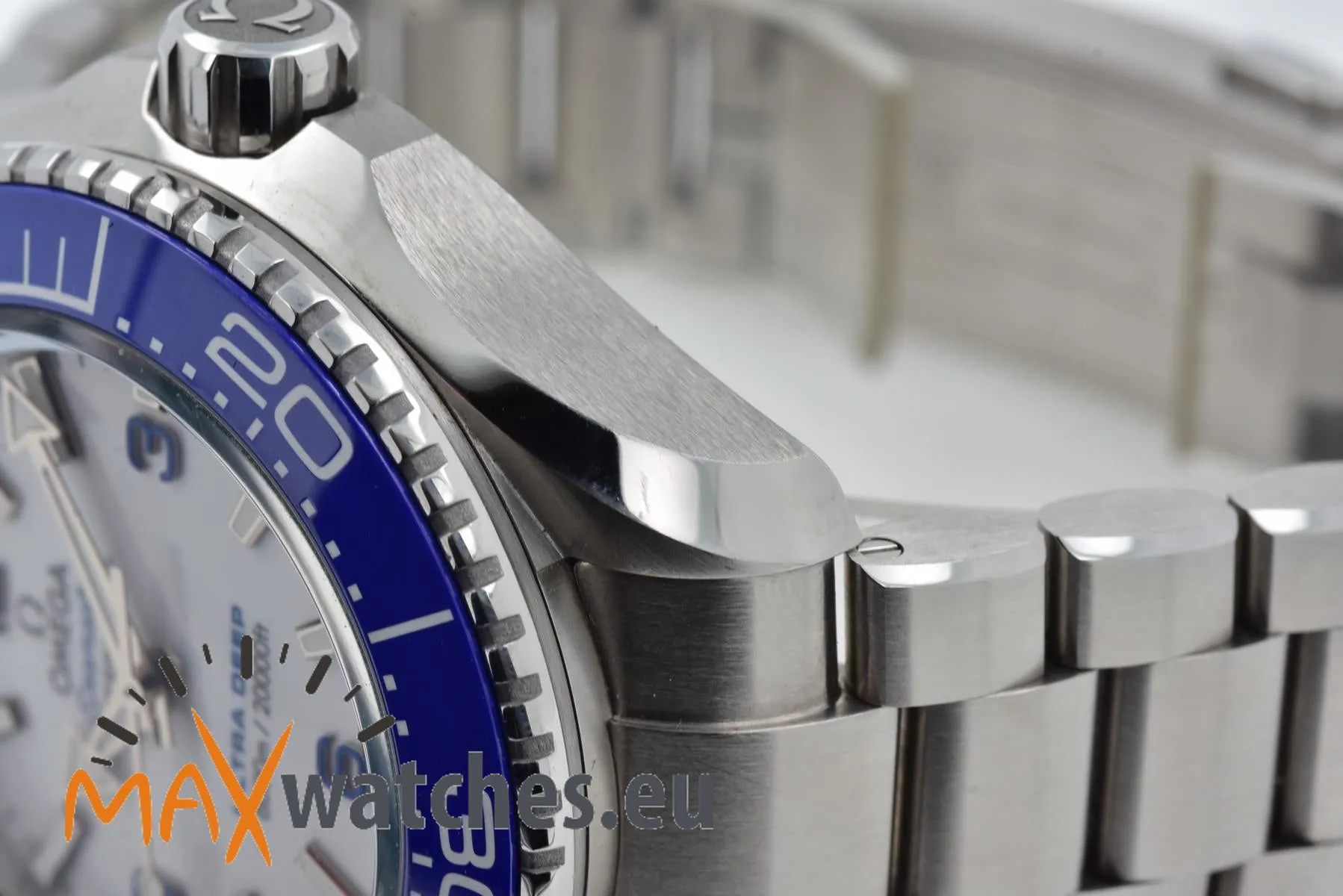 Deep Blue 45.5mm Stainless steel White 1