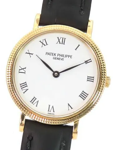 Patek Philippe Calatrava 4819 25mm Yellow gold White