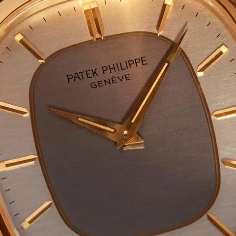 Patek Philippe Nautilus 3770 35mm Yellow gold and Stainless steel Gray 6