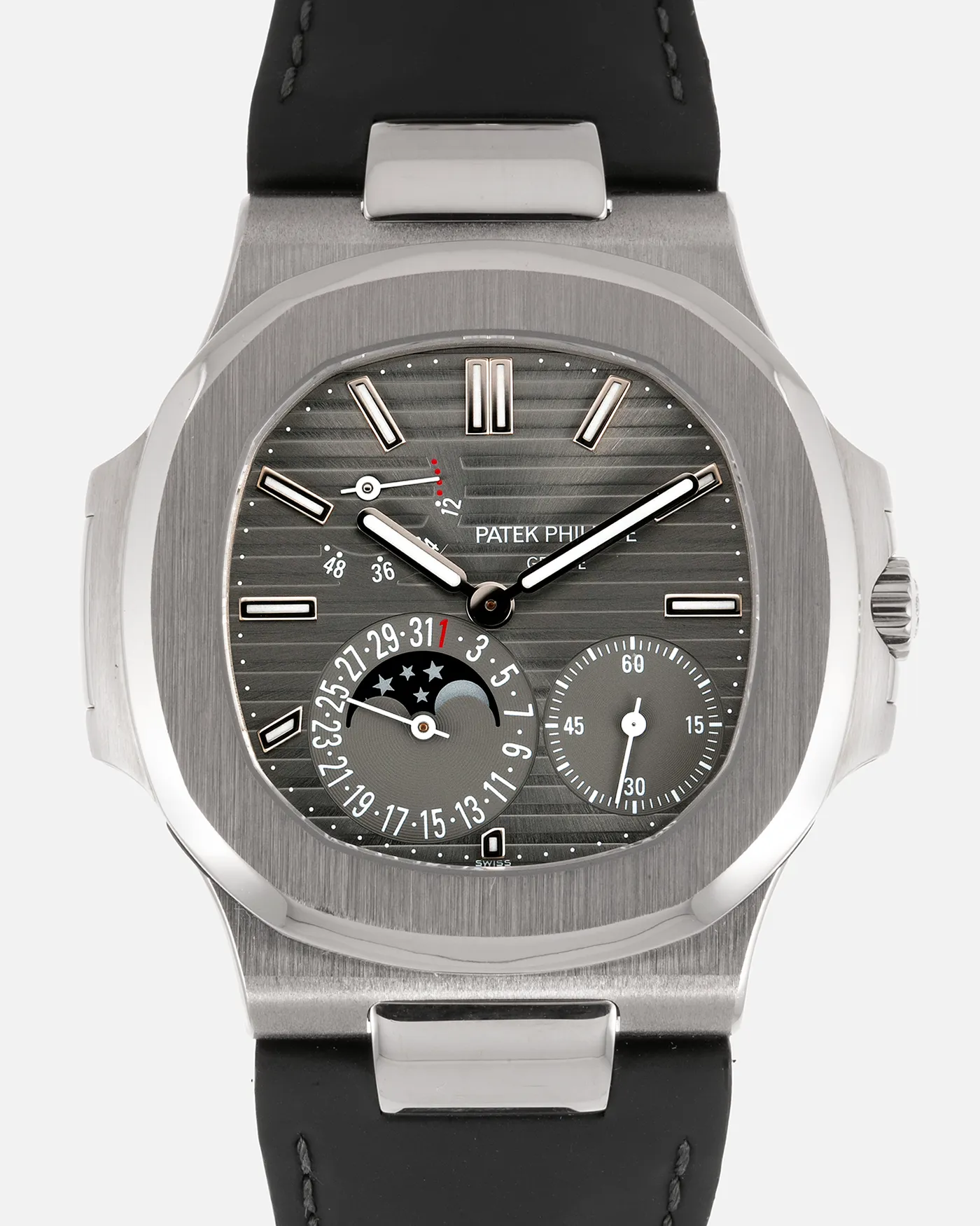 Patek Philippe Nautilus 5712g 40mm White gold