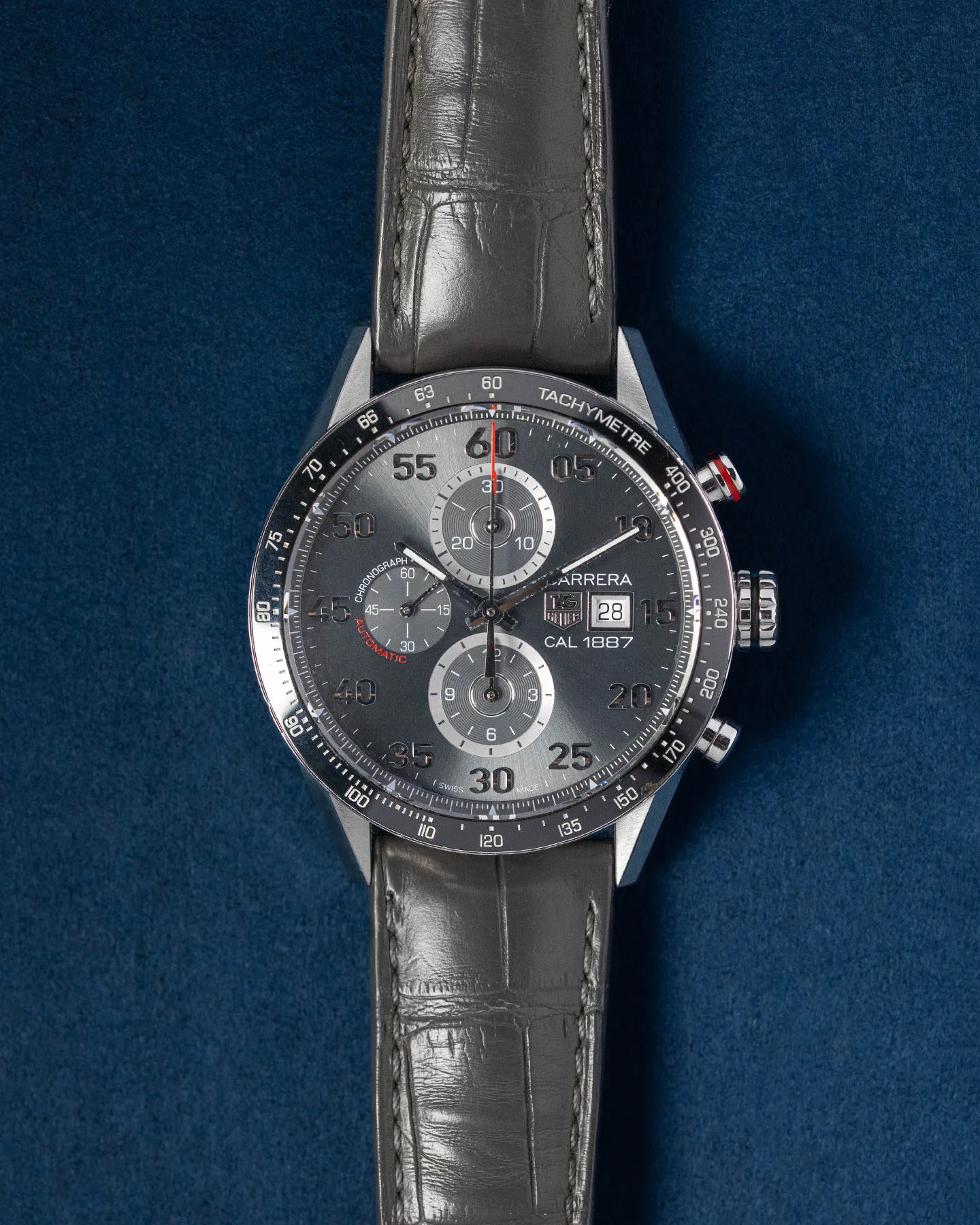 TAG Heuer Carrera CAR2A11 44mm Stainless steel Gray