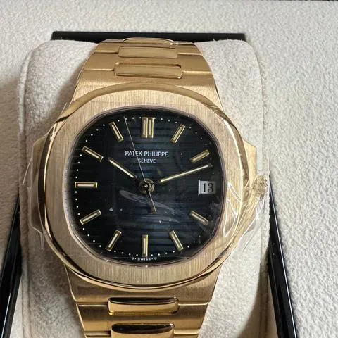 Patek Philippe Nautilus 3800 37mm Yellow gold Blue