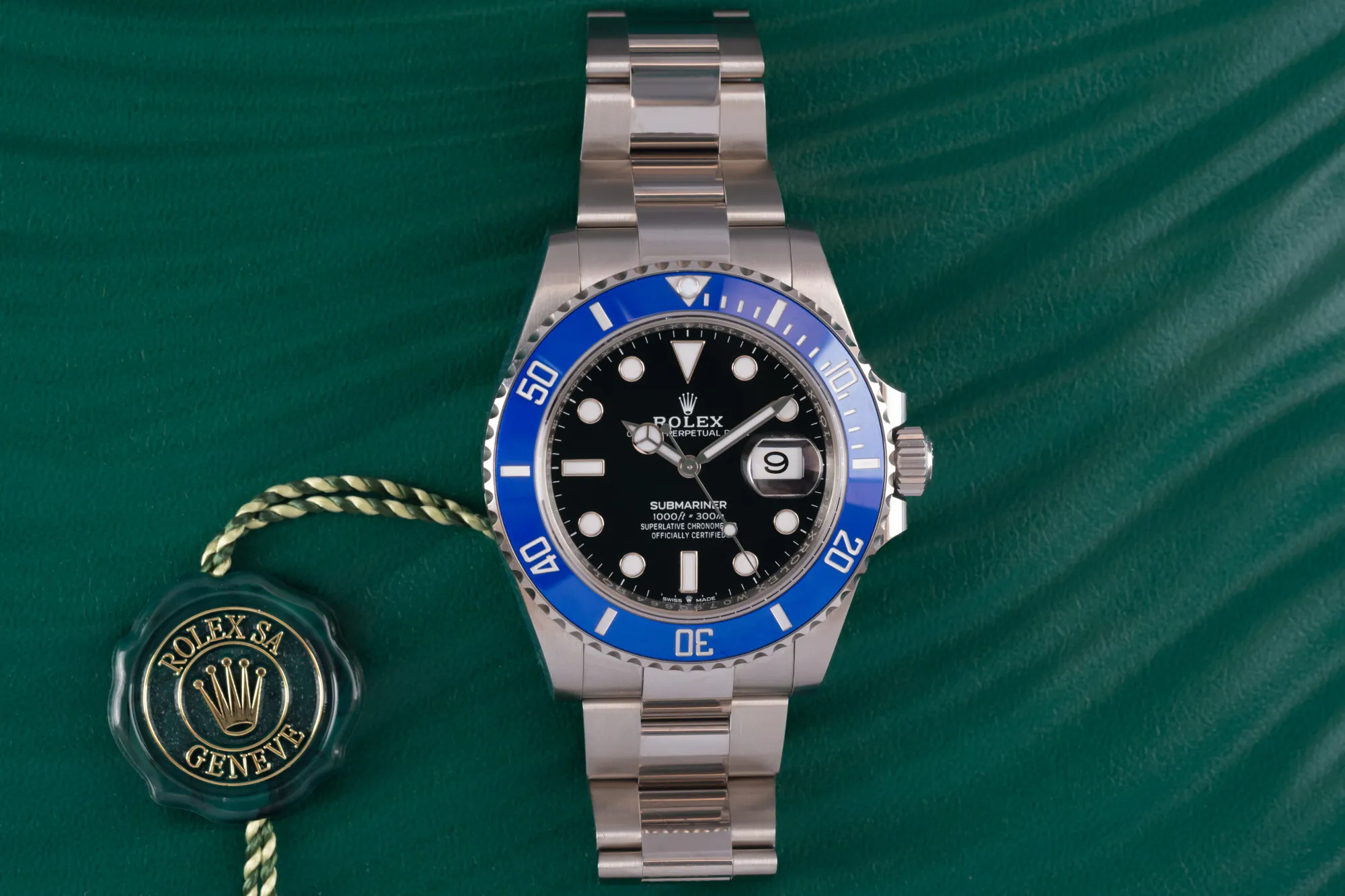 Rolex Submariner 126619LB 41mm White gold Black 1