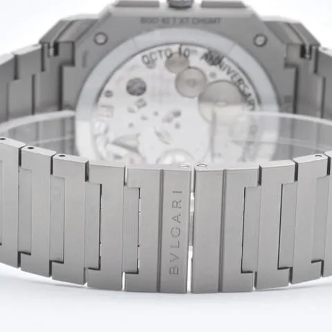 Bulgari Octo 103673 42mm Titanium Gray 6