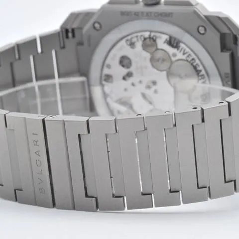 Bulgari Octo 103673 42mm Titanium Gray 7