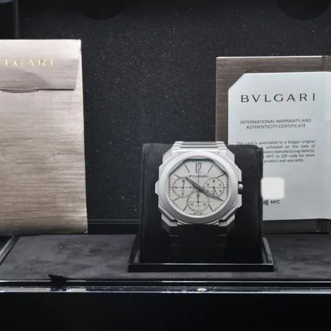 Bulgari Octo 103673 42mm Titanium Gray 10