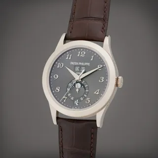 Patek Philippe Annual Calendar 5396G-014 White gold Gray