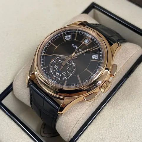 Patek Philippe Annual Calendar Chronograph 5905R-001 42mm Rose gold Brown