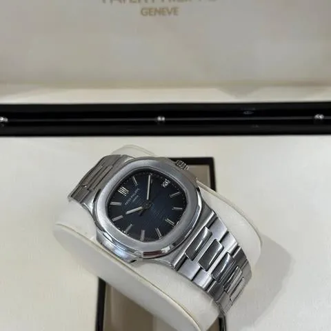 Patek Philippe Nautilus 5711/1A-010 40mm Stainless steel Blue