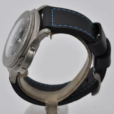 Panerai Submersible PAM 01305 47mm Titanium Black 8