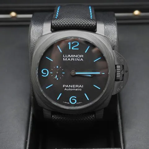 Panerai Luminor GMT Automatic PAM 01661 44mm Carbon fiber Black