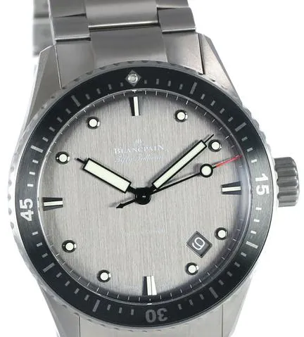 Blancpain Fifty Fathoms Bathyscaphe 5000 1210 98S 43mm Titanium Anthracite 3