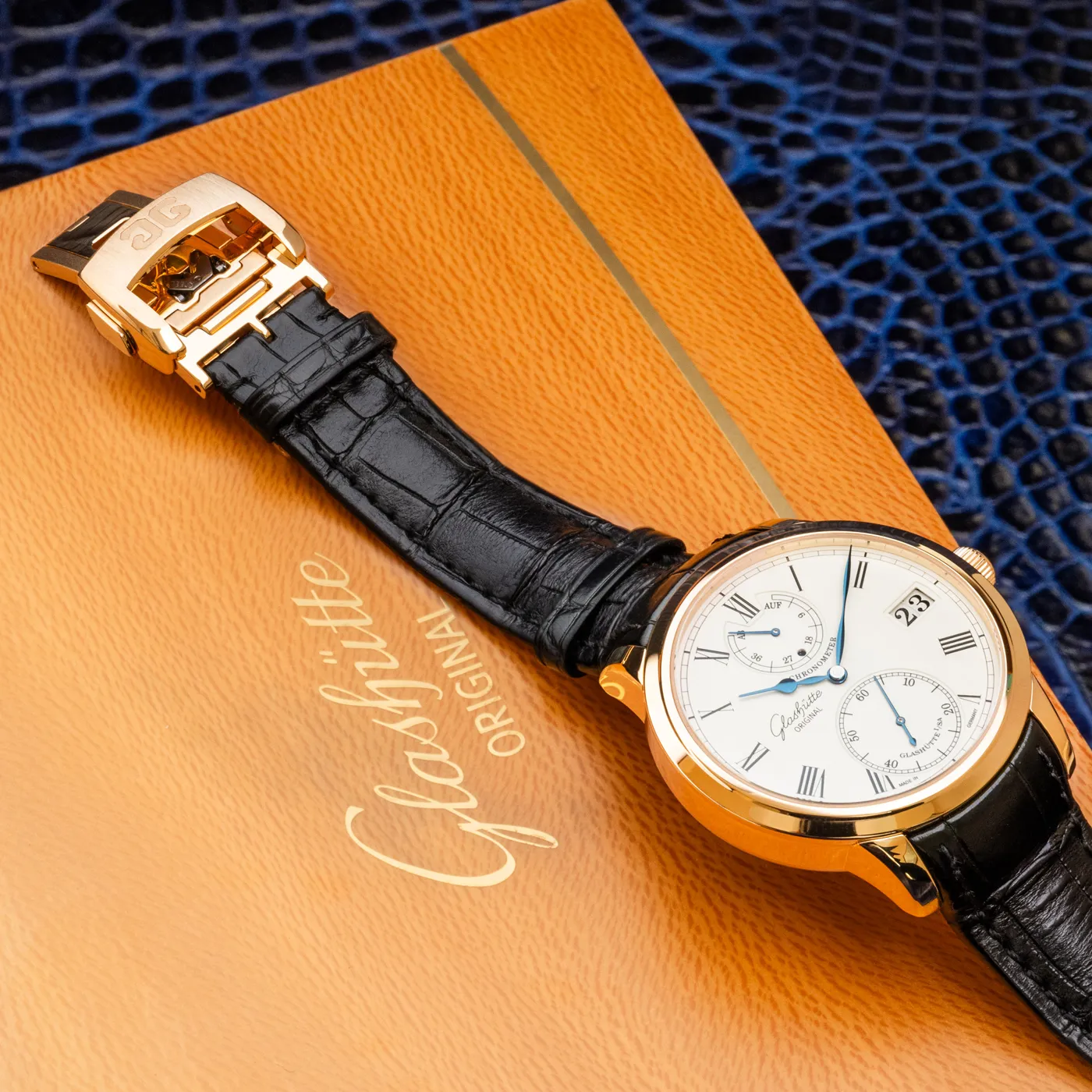 Glashütte Senator Chronometer 1 42mm wood White 12