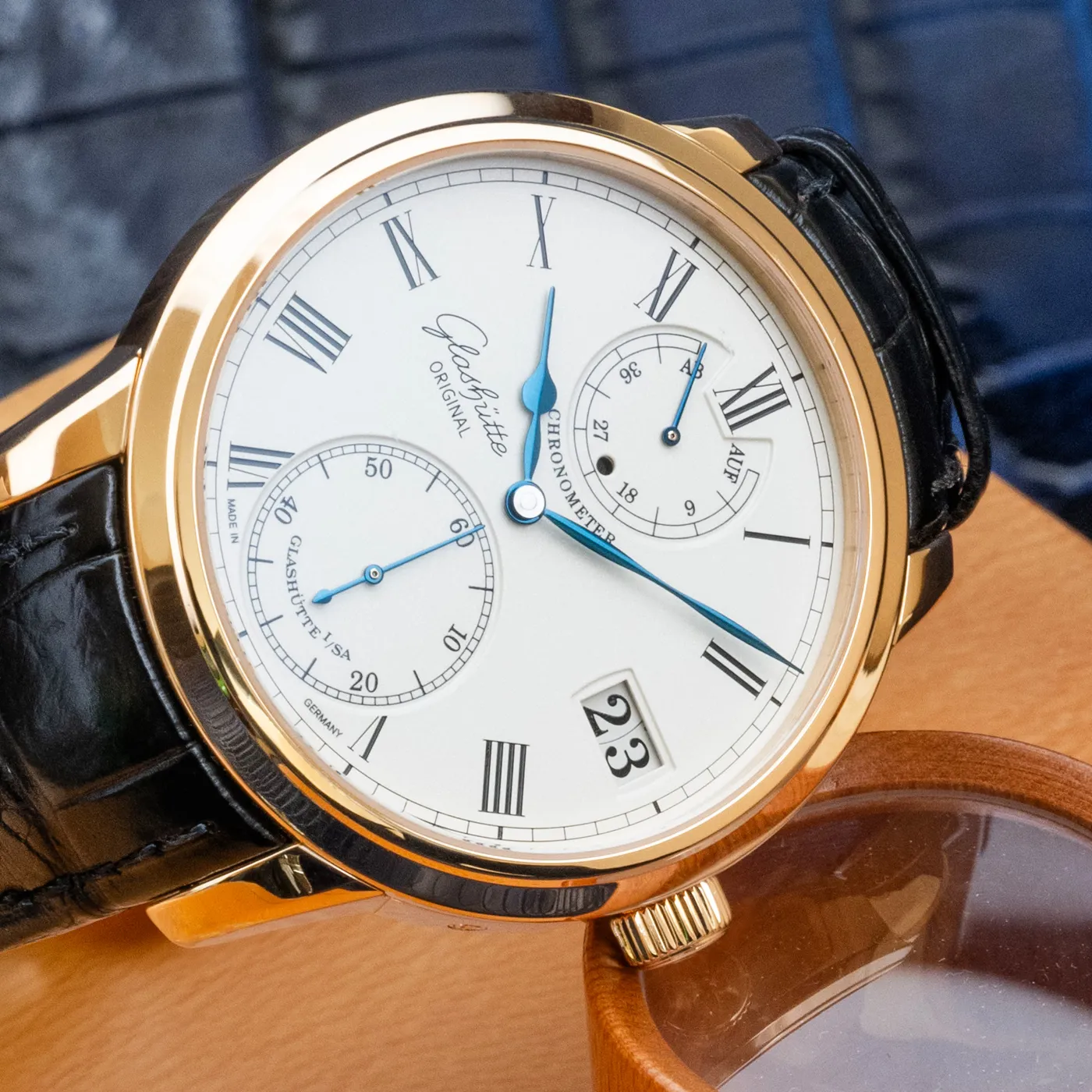 Glashütte Senator Chronometer 1 42mm wood White 16