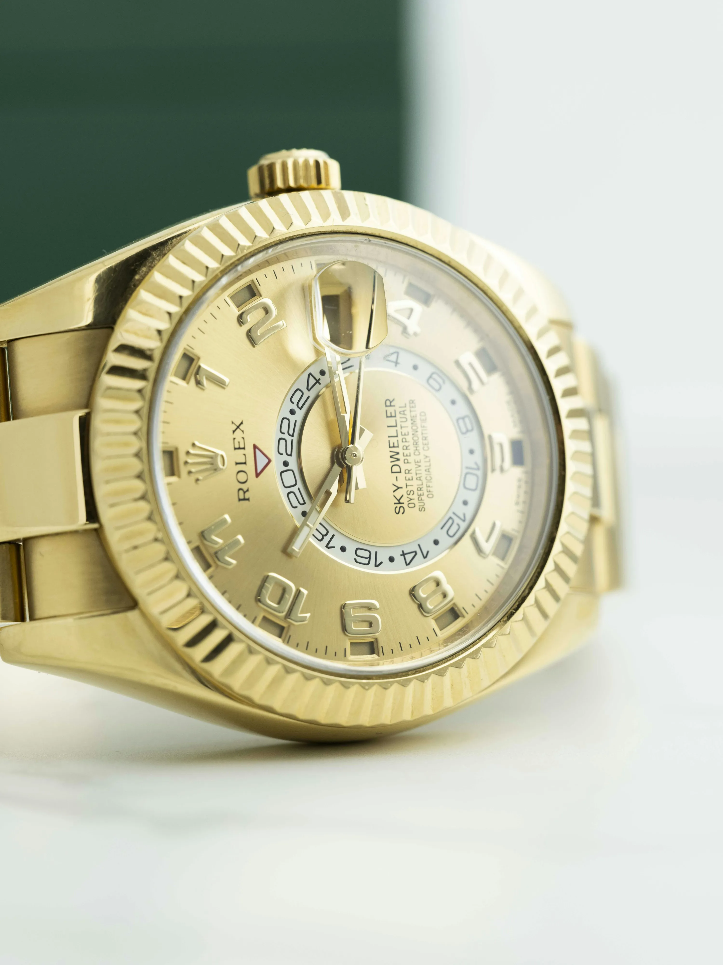 Rolex Sky-Dweller 326938 42mm Yellow gold Champagne 5