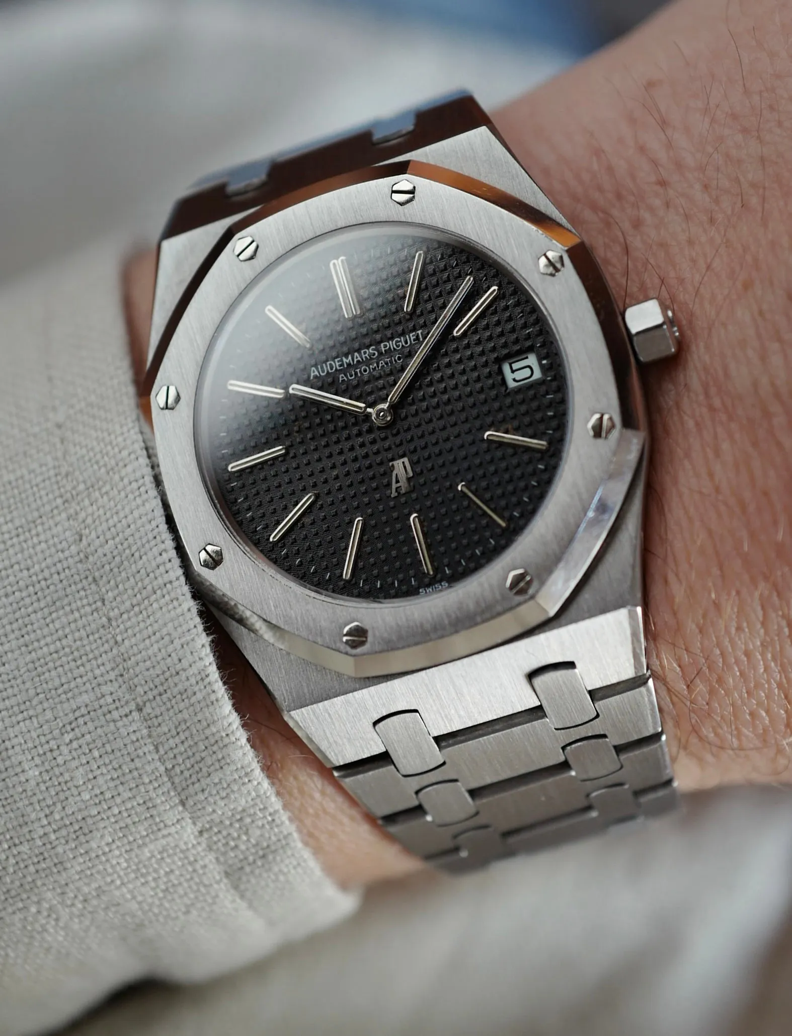 Audemars Piguet Royal Oak 5402ST 39mm Steel • 6