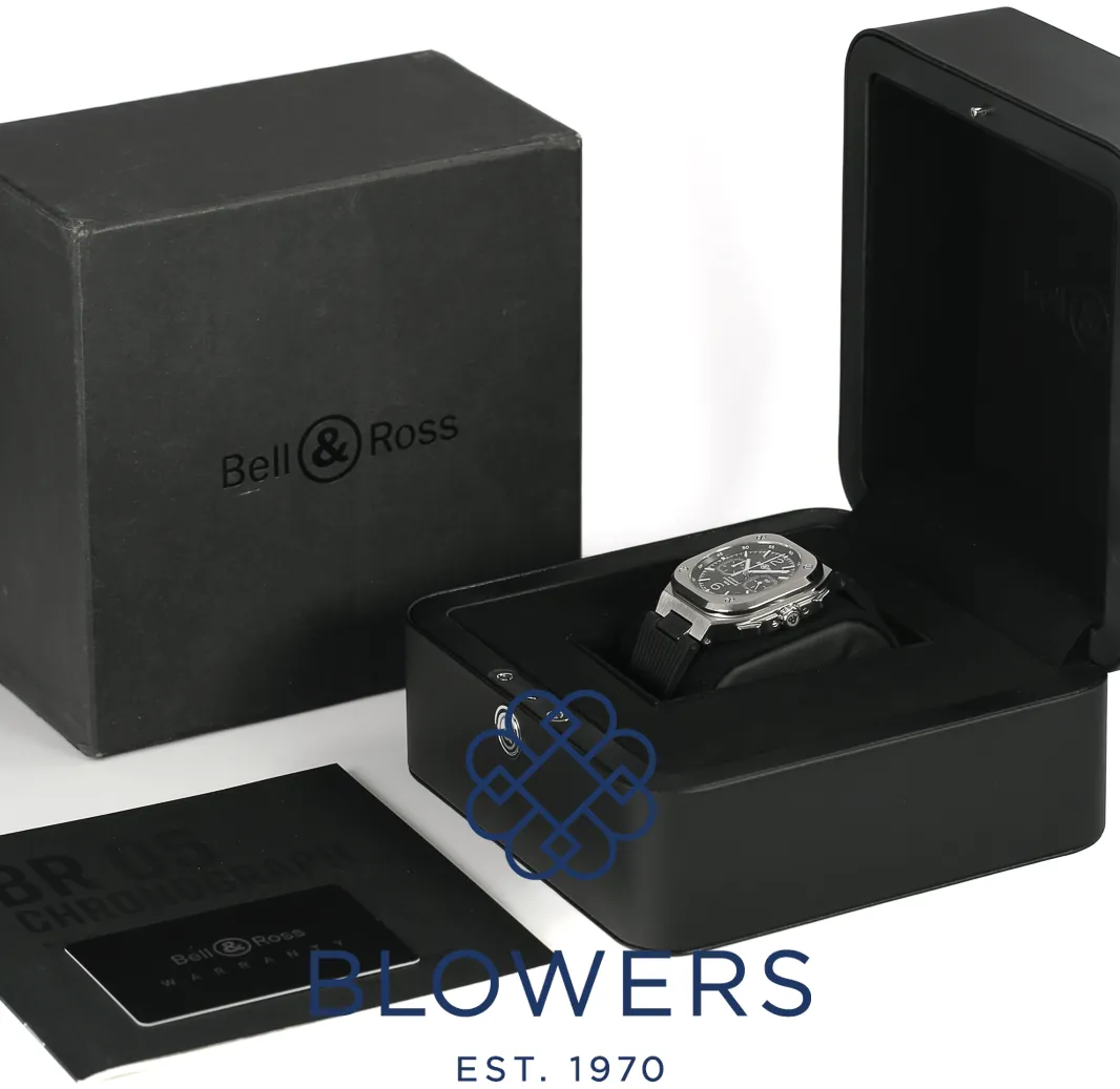 Bell & Ross Urban BR05C-BL-ST/SRB 42mm Stainless steel Black 10