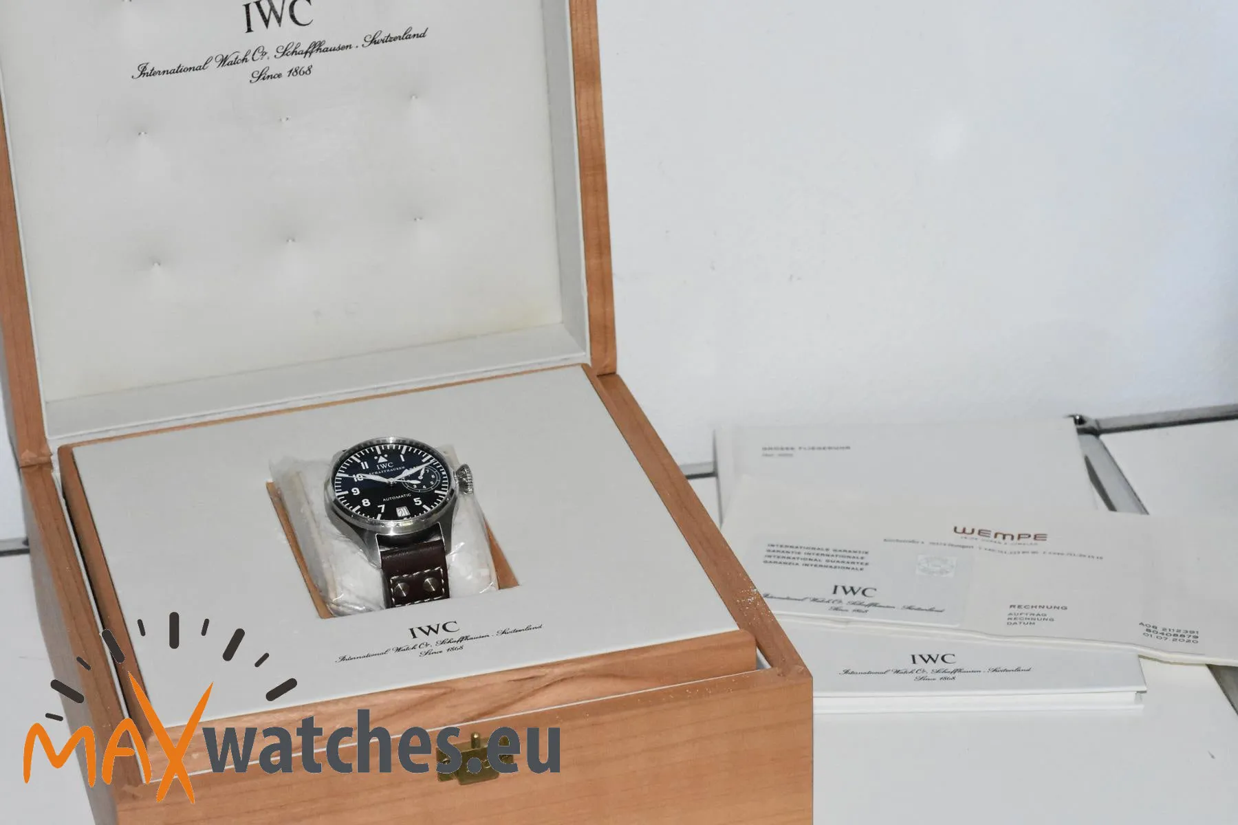 IWC Big Pilot IW500201 46.2mm Steel Black 10