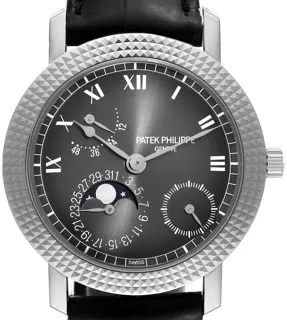 Patek Philippe Calatrava 5057G-010 White gold Gray