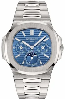 Patek Philippe Nautilus 5740/1G-001 White gold Blue