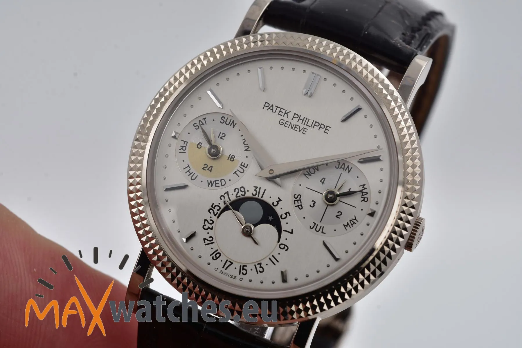 Patek Philippe Perpetual Calendar 5039G-001 35mm White gold Silver 9