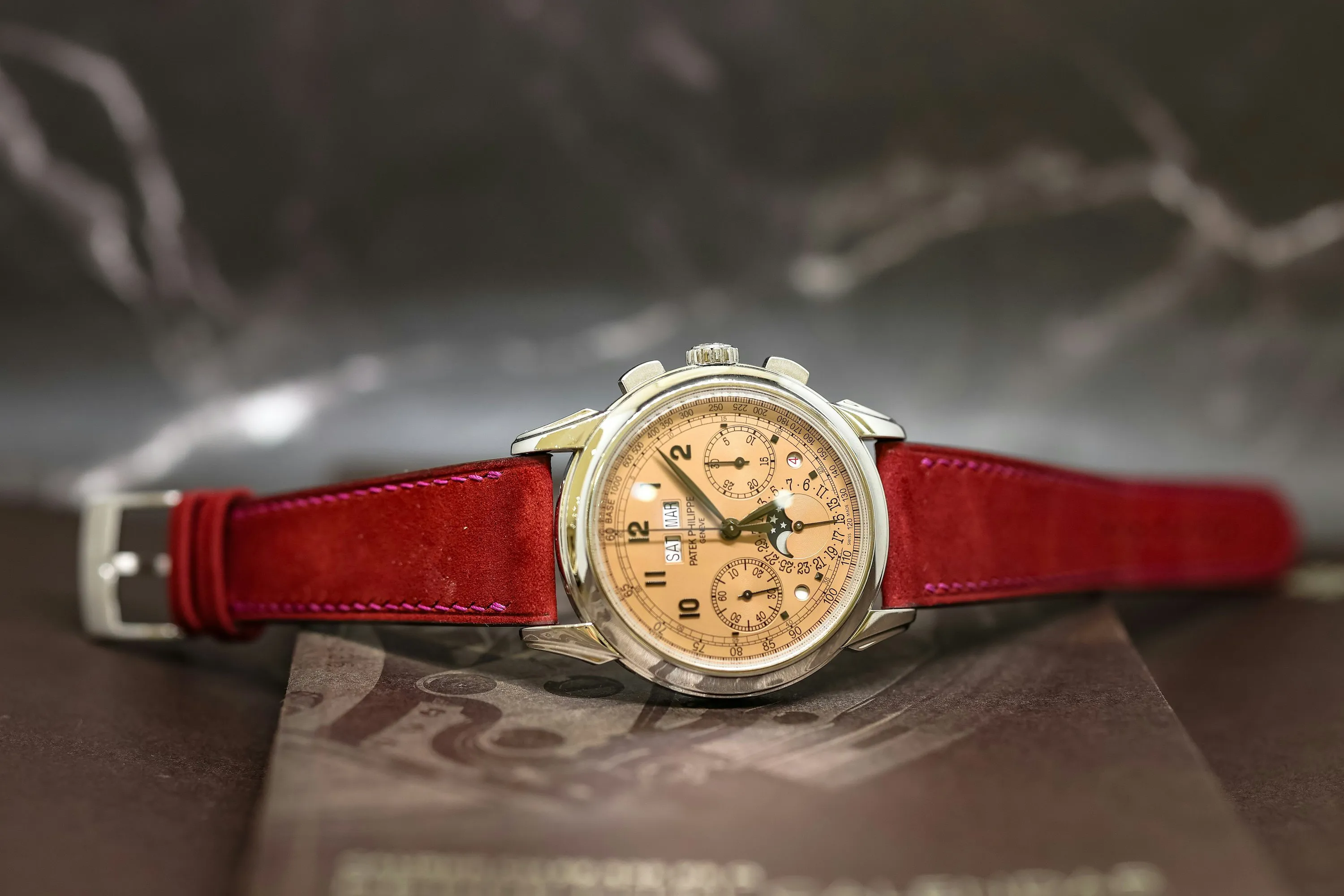 Patek Philippe Perpetual Calendar Chronograph 5270P 41mm Platinum Salmon