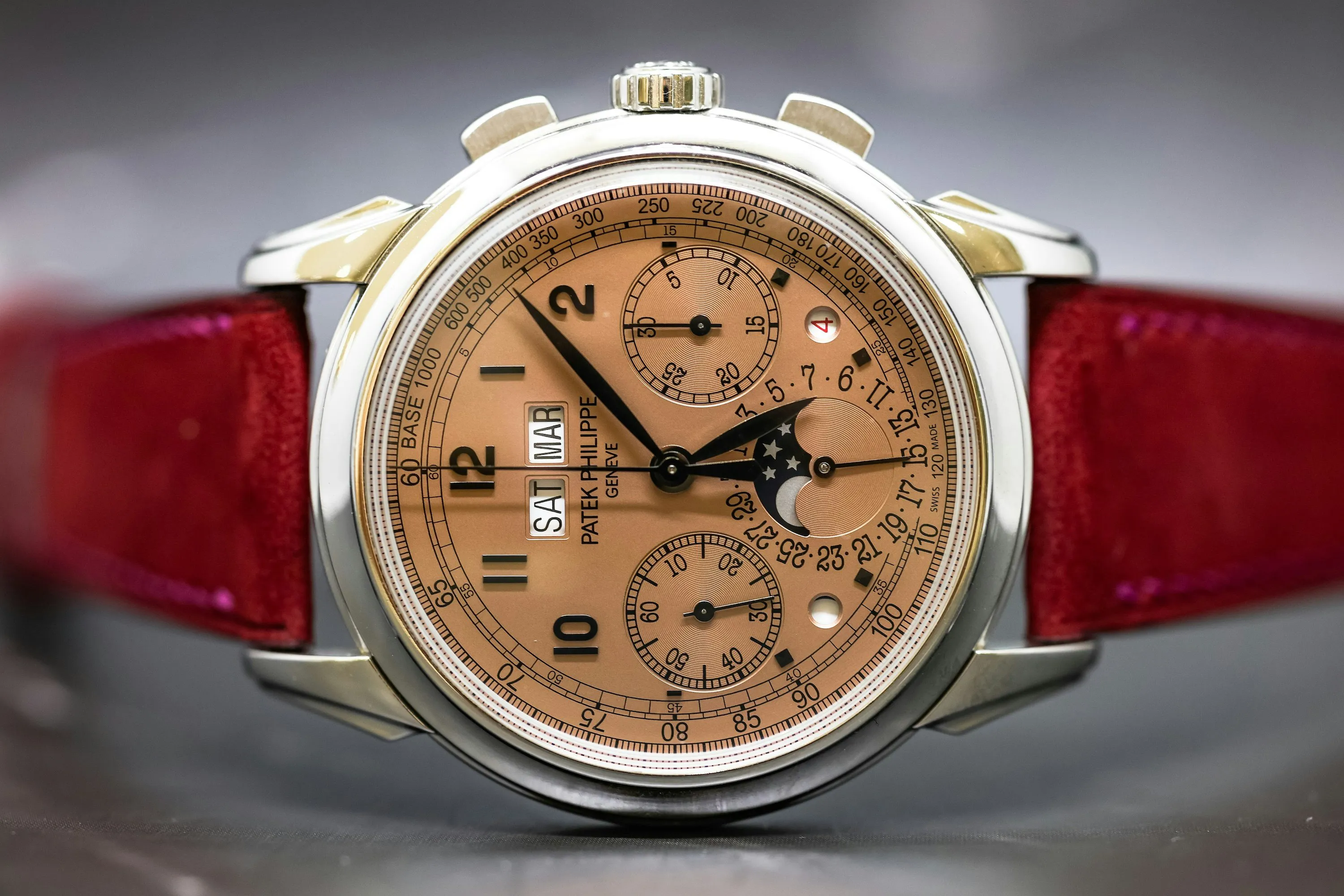 Patek Philippe Perpetual Calendar Chronograph 5270P 41mm Platinum Salmon 8