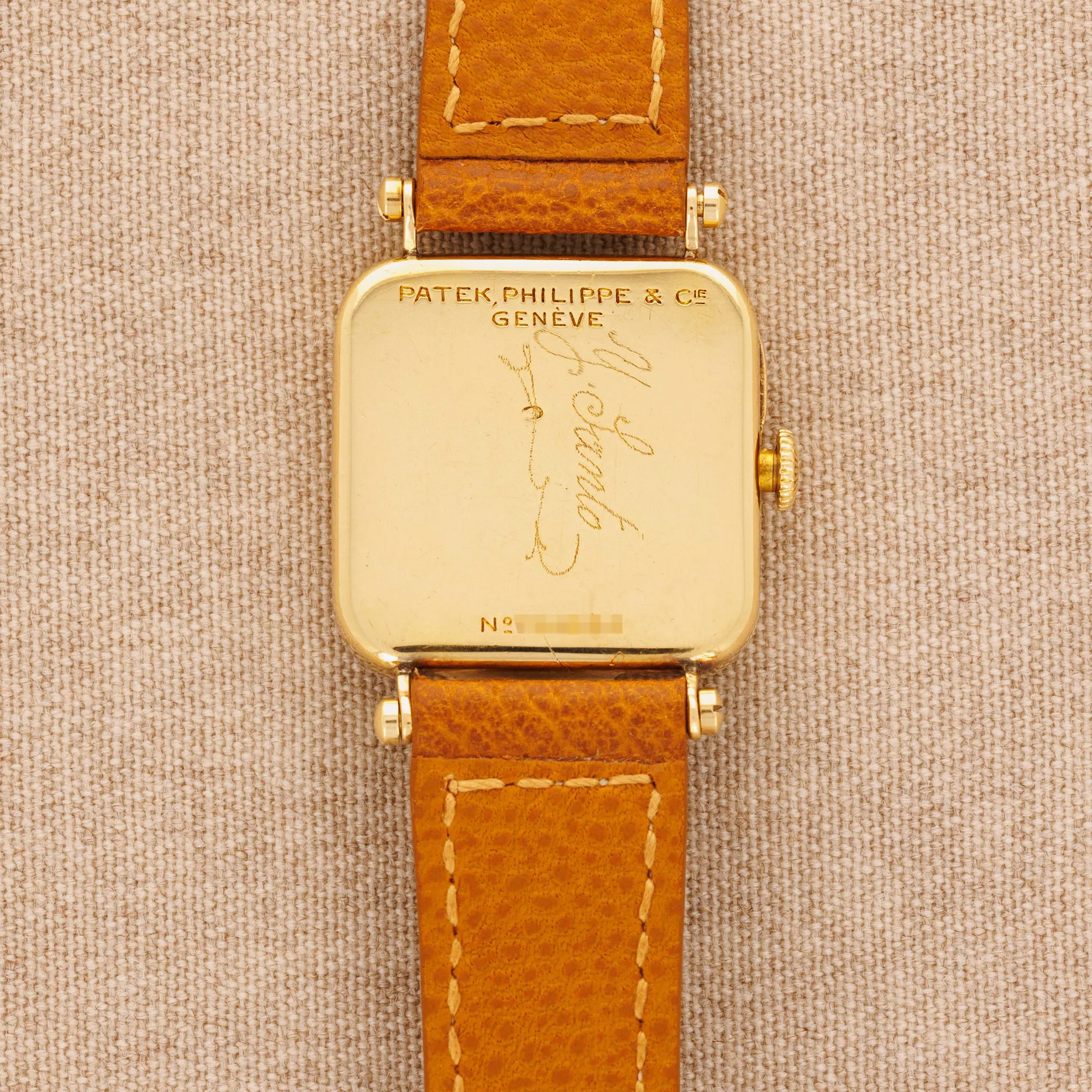 Patek Philippe Vintage 5 25.5mm  18k YG Gilt 1