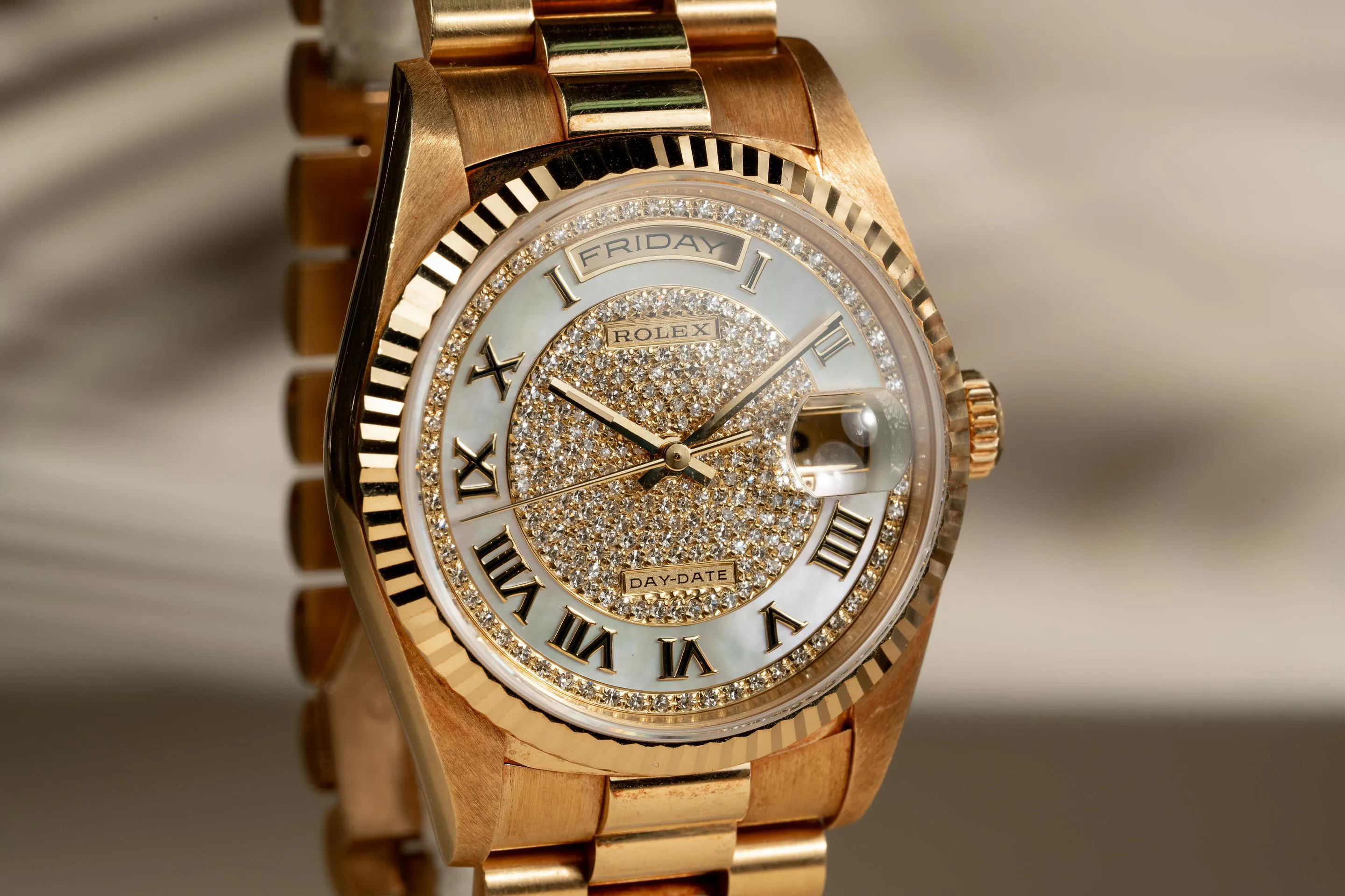 Rolex Day-Date 36 18238 Yellow gold pave 5