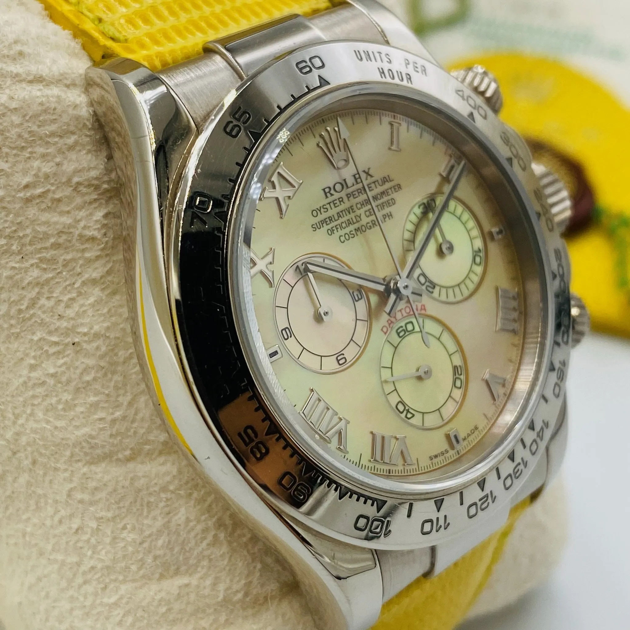 Rolex Daytona 116519 Yellow 4