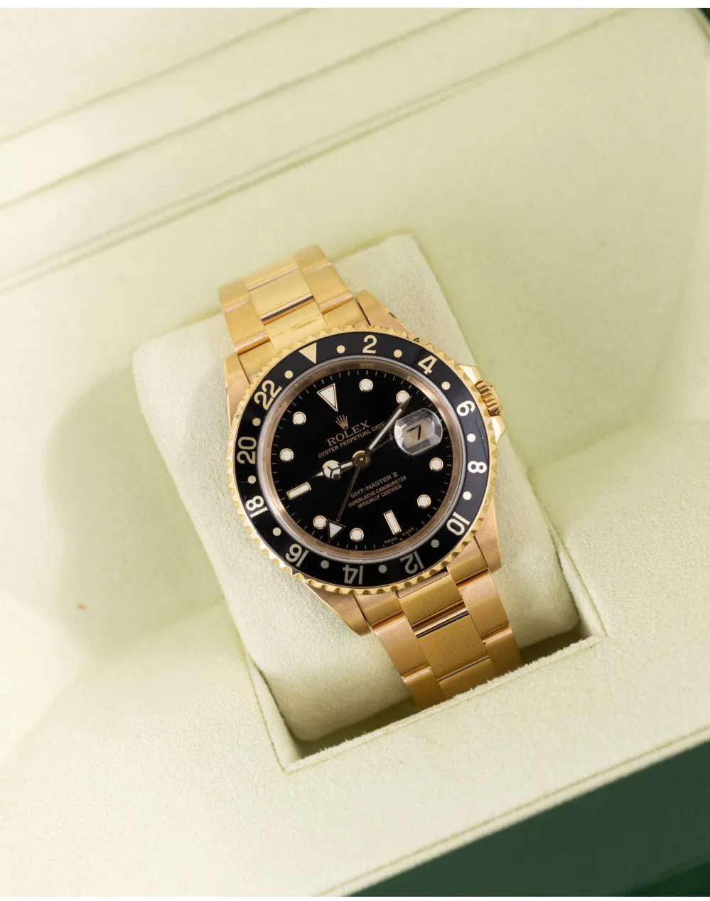 Rolex GMT-Master II 16718 40mm Yellow gold Black 4