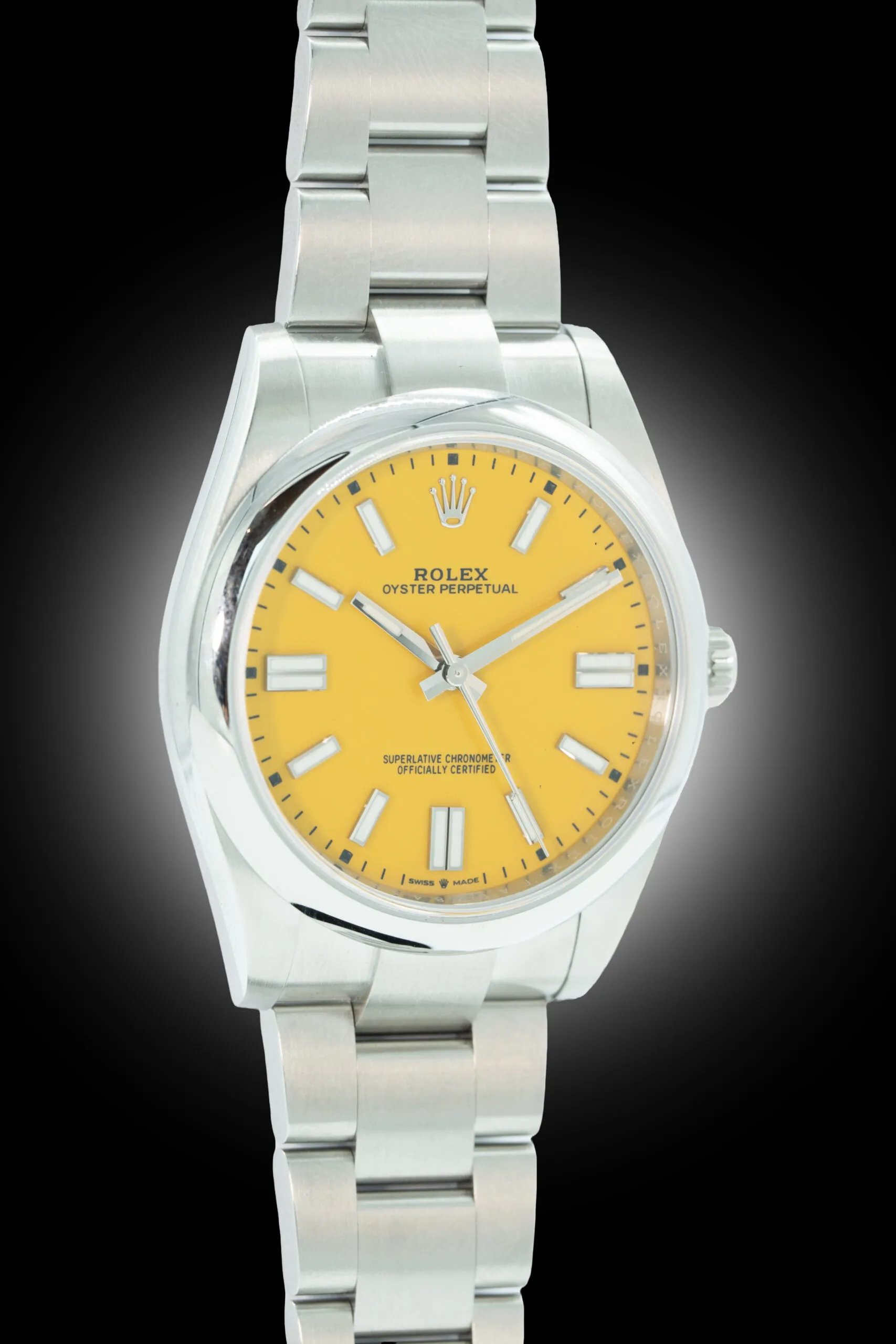 Rolex Oyster Perpetual 41 124300 41mm Acciaio Yellow 4