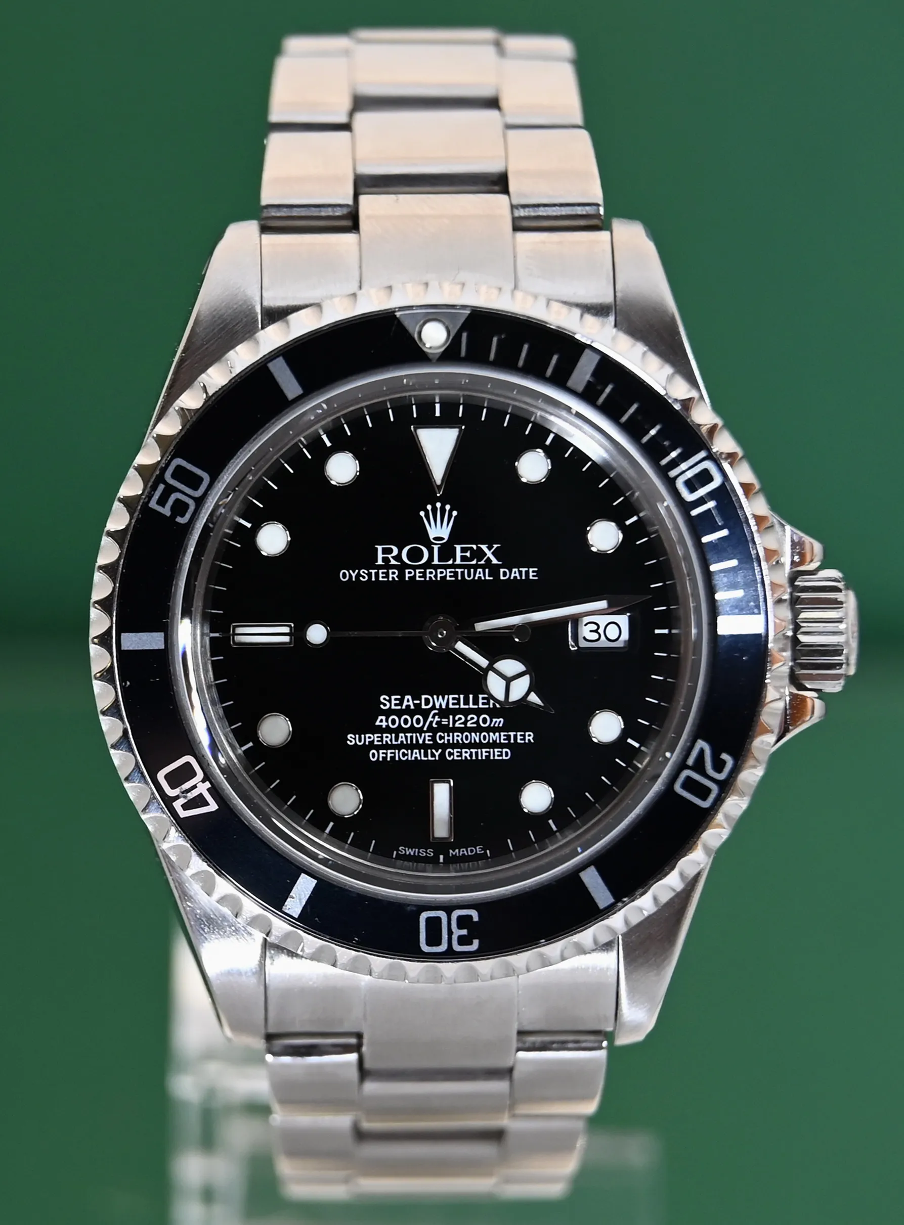 Rolex Sea-Dweller 4000 16600 40mm Stainless steel Black
